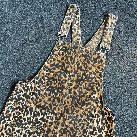 Leopard Print Overall Dress - Picture 3 of 7